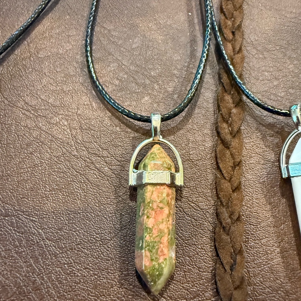 Elegant Green and Pink Stone Pendant Necklace